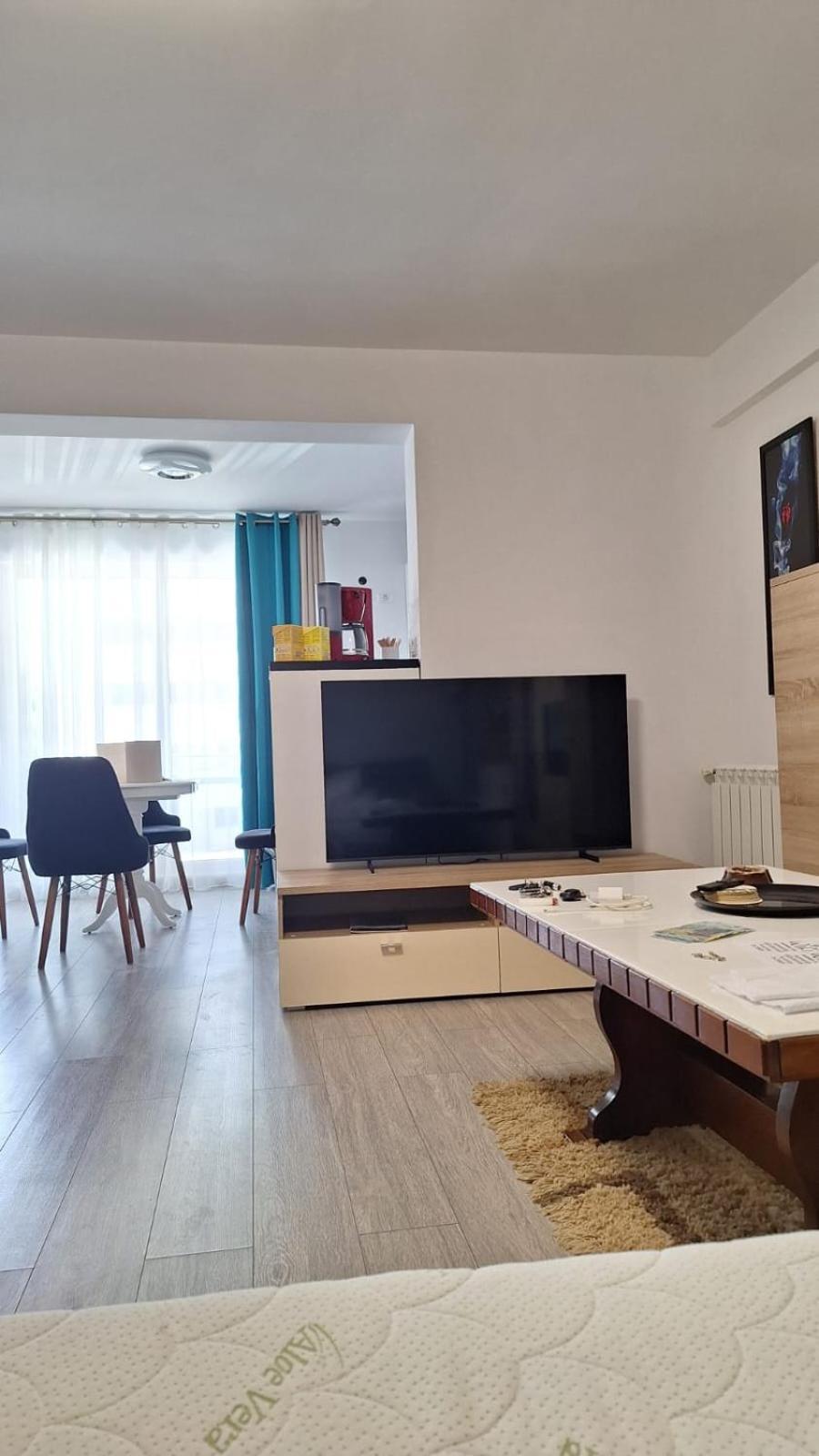 Apartamento Apartament Nina Năvodari Exterior foto